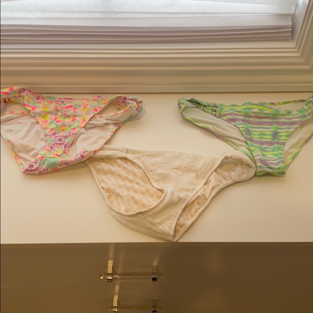 Victoria Secrets Bathing Suit Bottoms